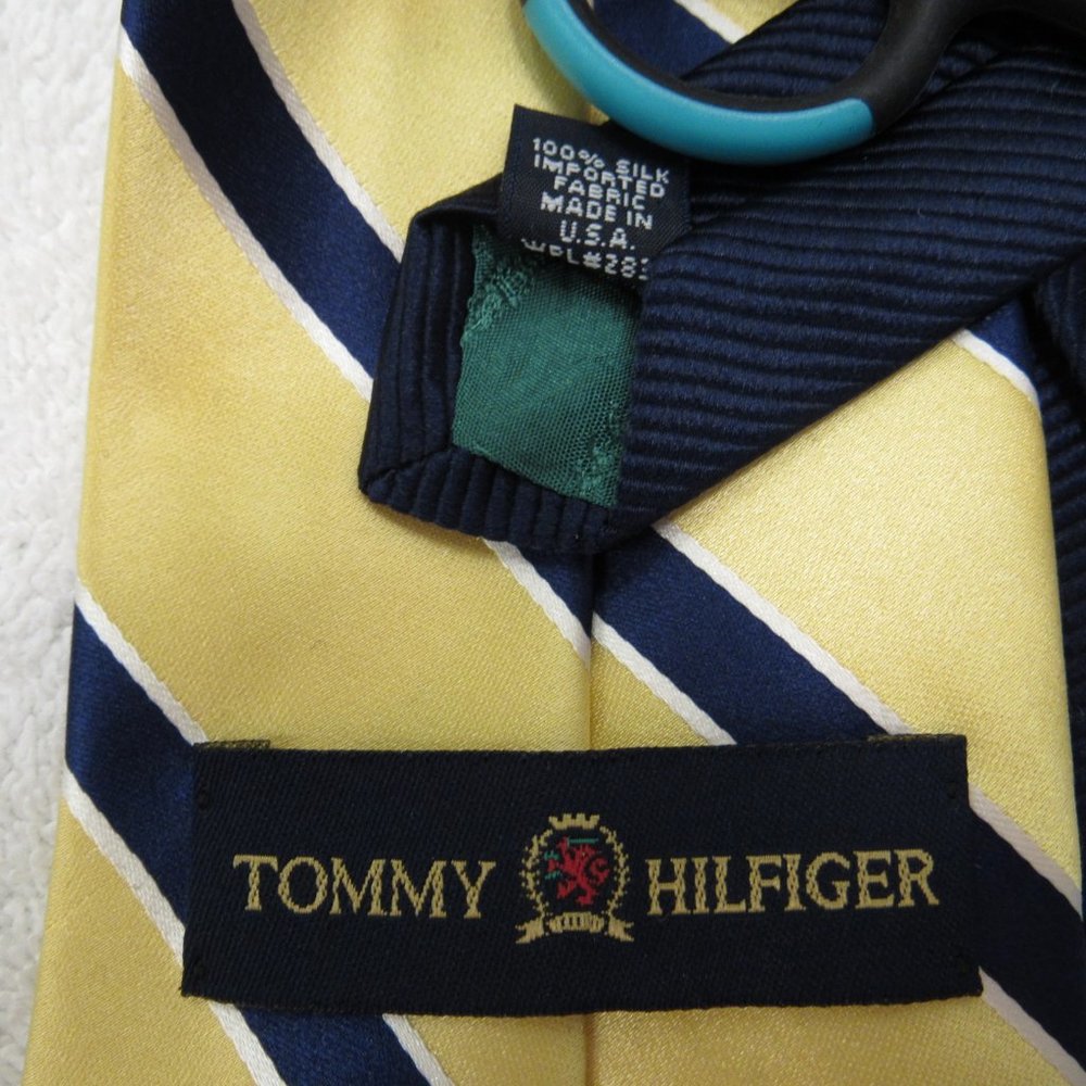 Tommy Hilfiger Tie 100% Silk Striped Necktie - Picture 4 of 5